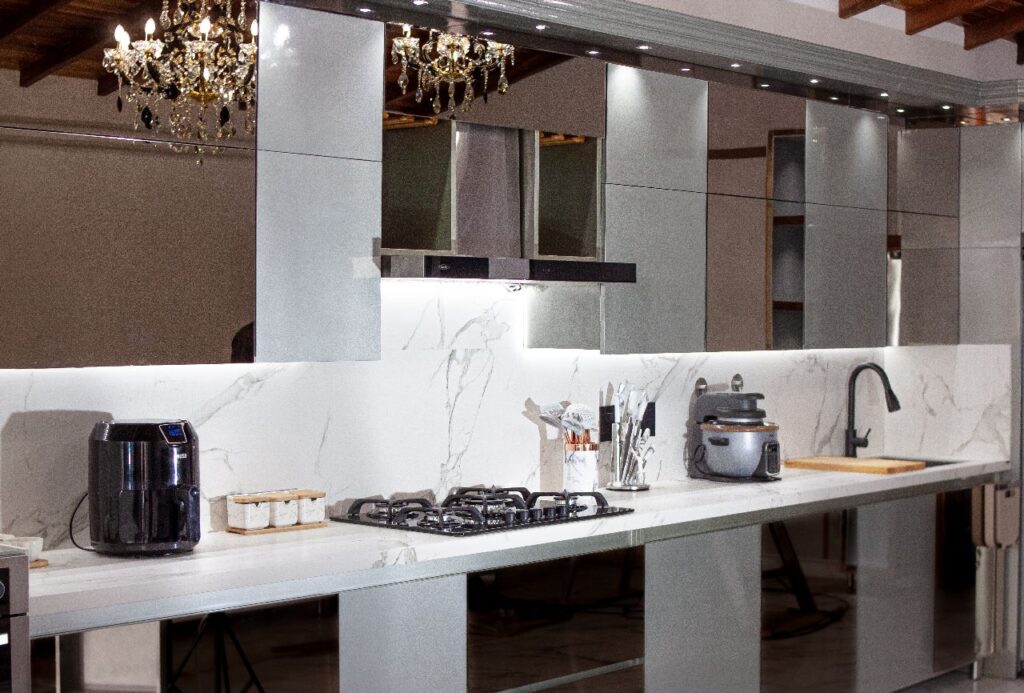 ac65d8e9 a941 417c a0a8 c4bb3f7d21f0